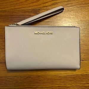 Michael Kors Light PinkWristlet Wallet